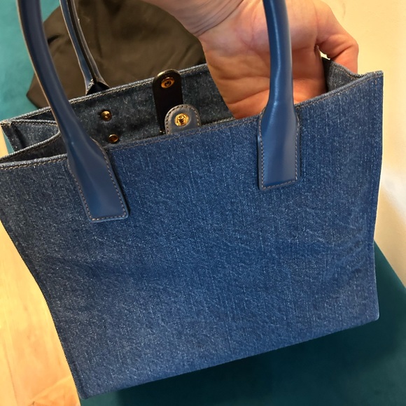 Versace La Medusa denim tote bag - Picture 8 of 10